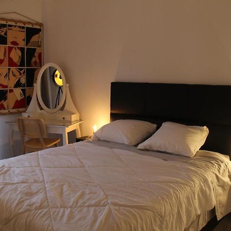 BLEU AZUR Appartement 3 étoiles Hyères Exterior foto