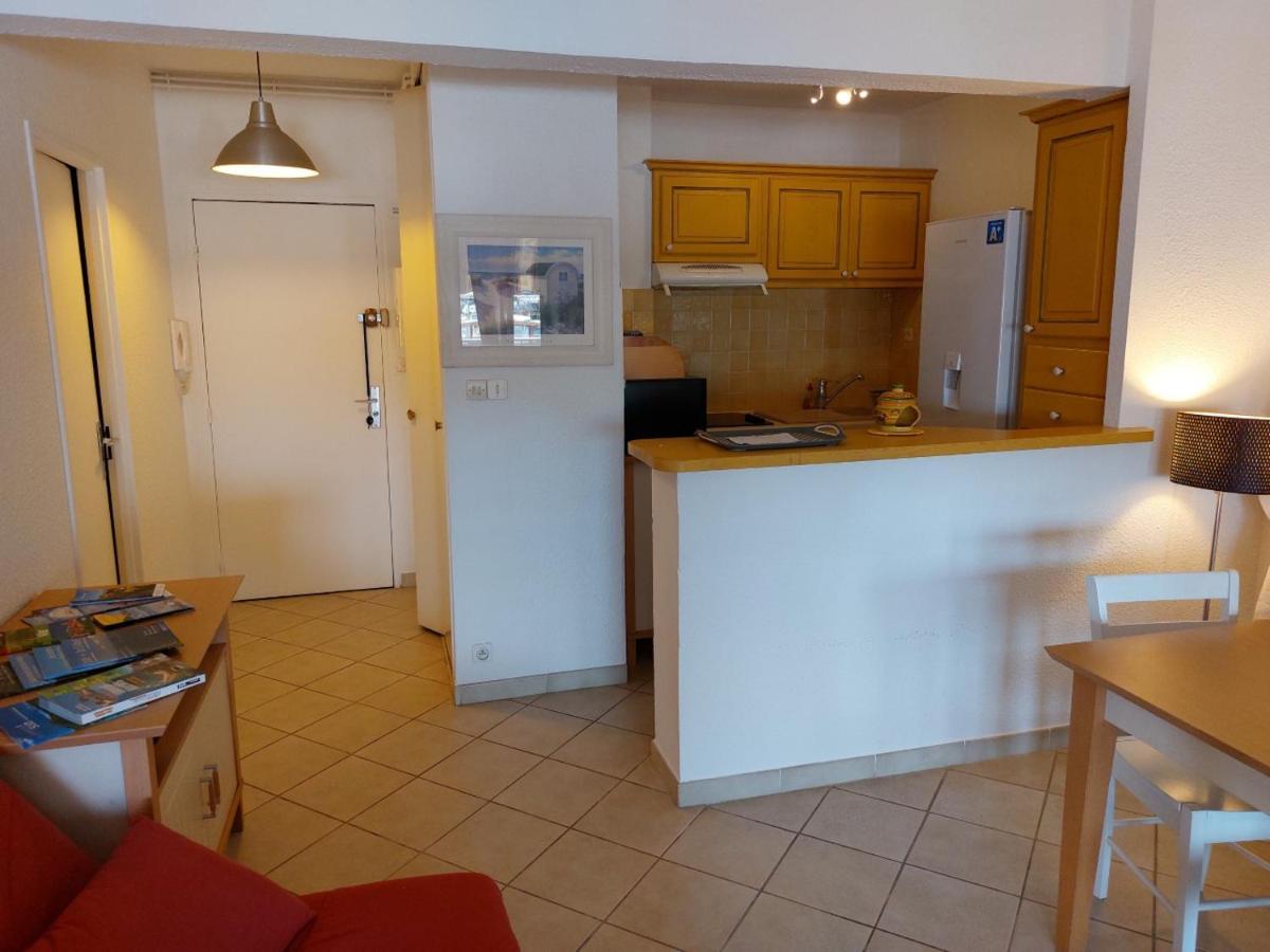 BLEU AZUR Appartement 3 étoiles Hyères Exterior foto